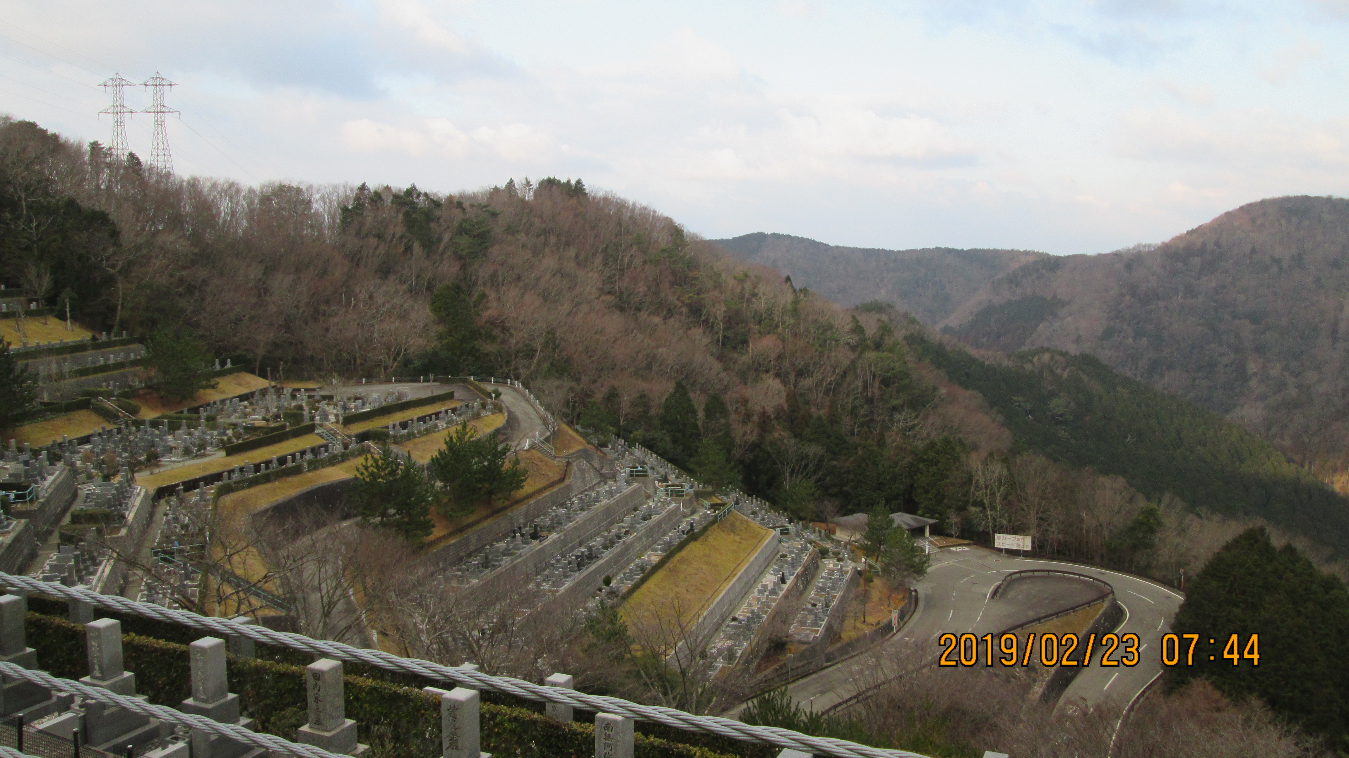 階段墓所・3番枝道風景