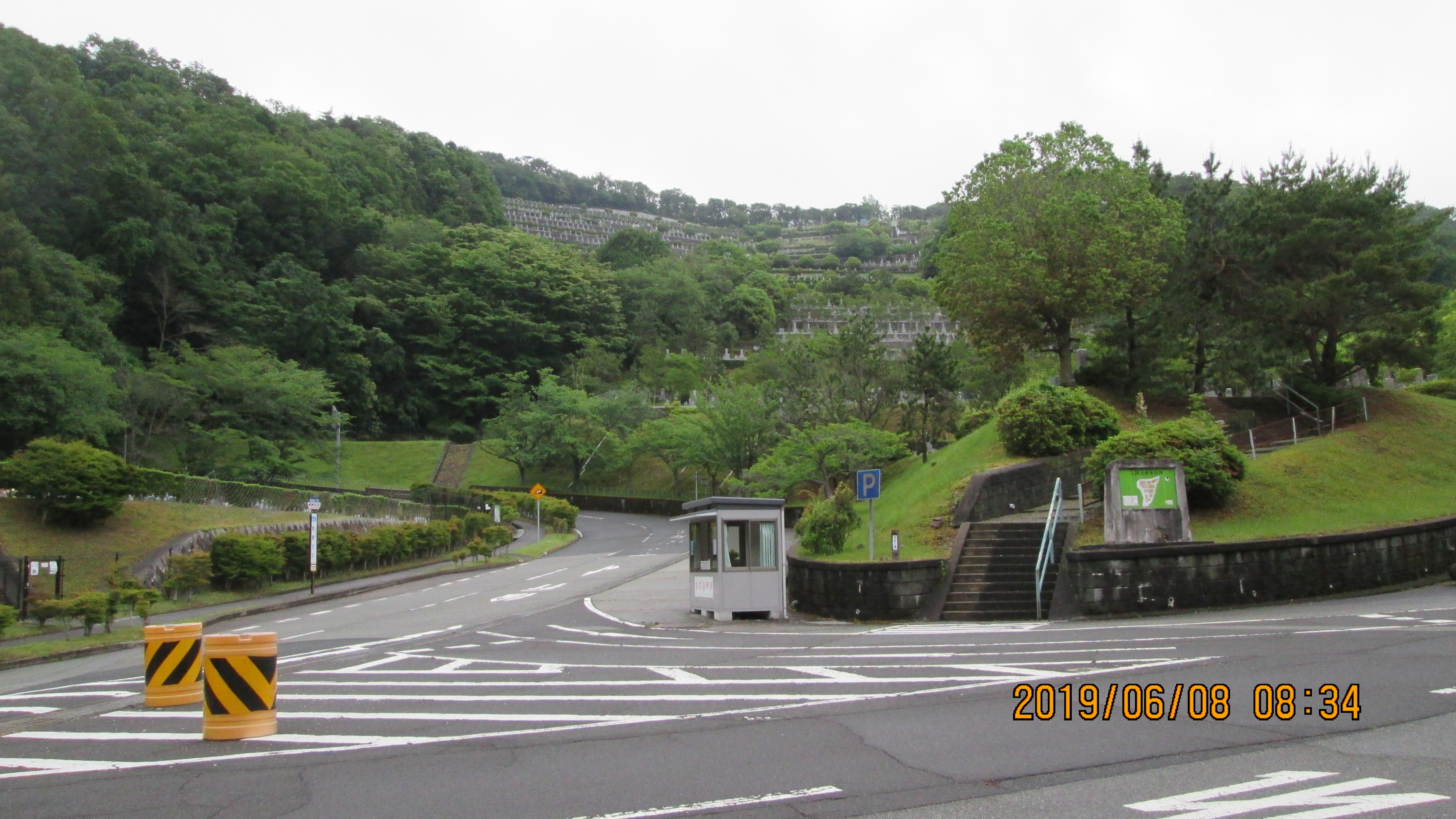 バス通り・5区バス停駐車場～