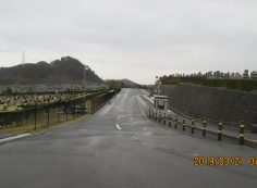 バス通り・北口バス停～の風景