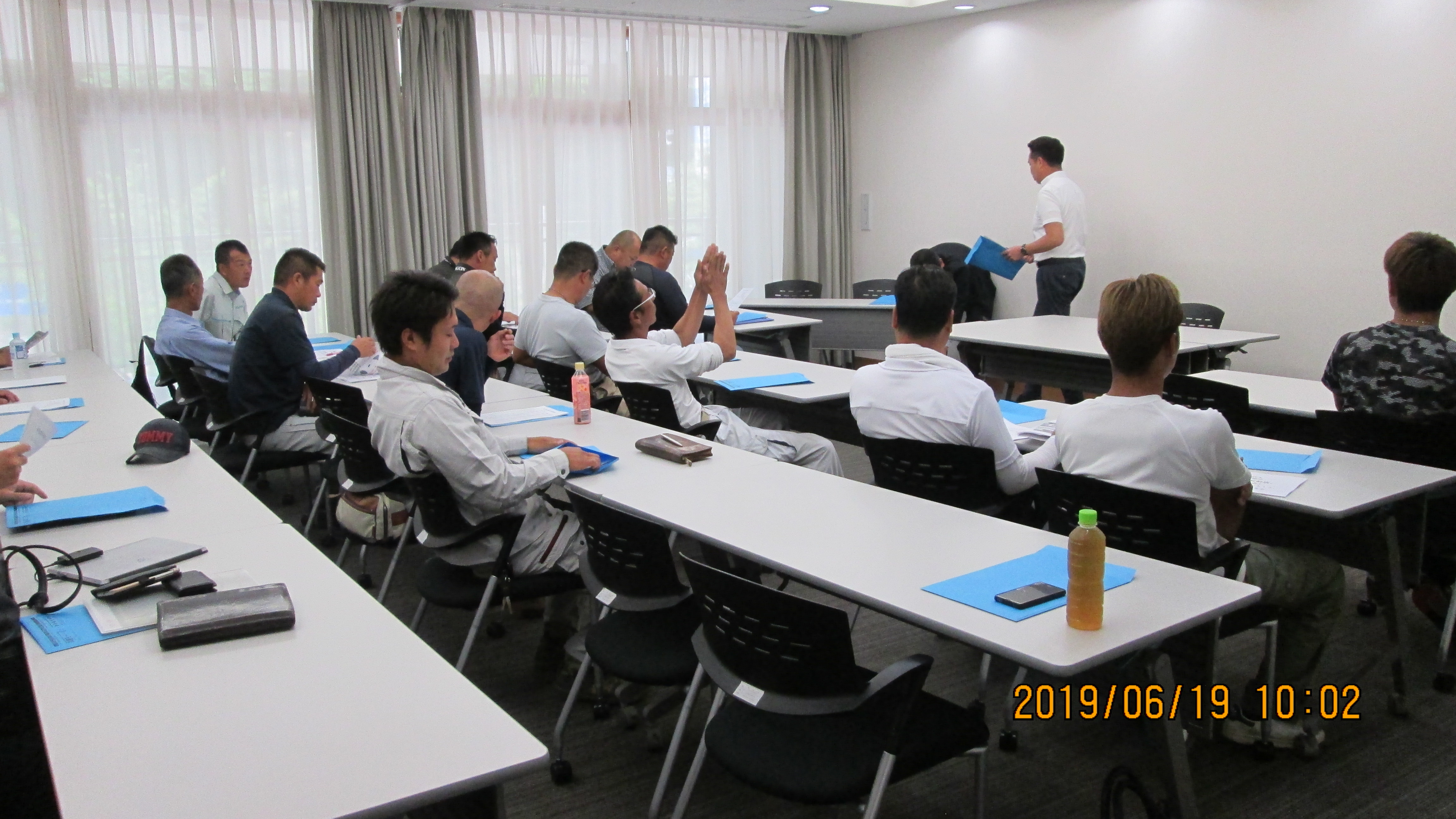 霊園管理事務所・2F講習会場風景