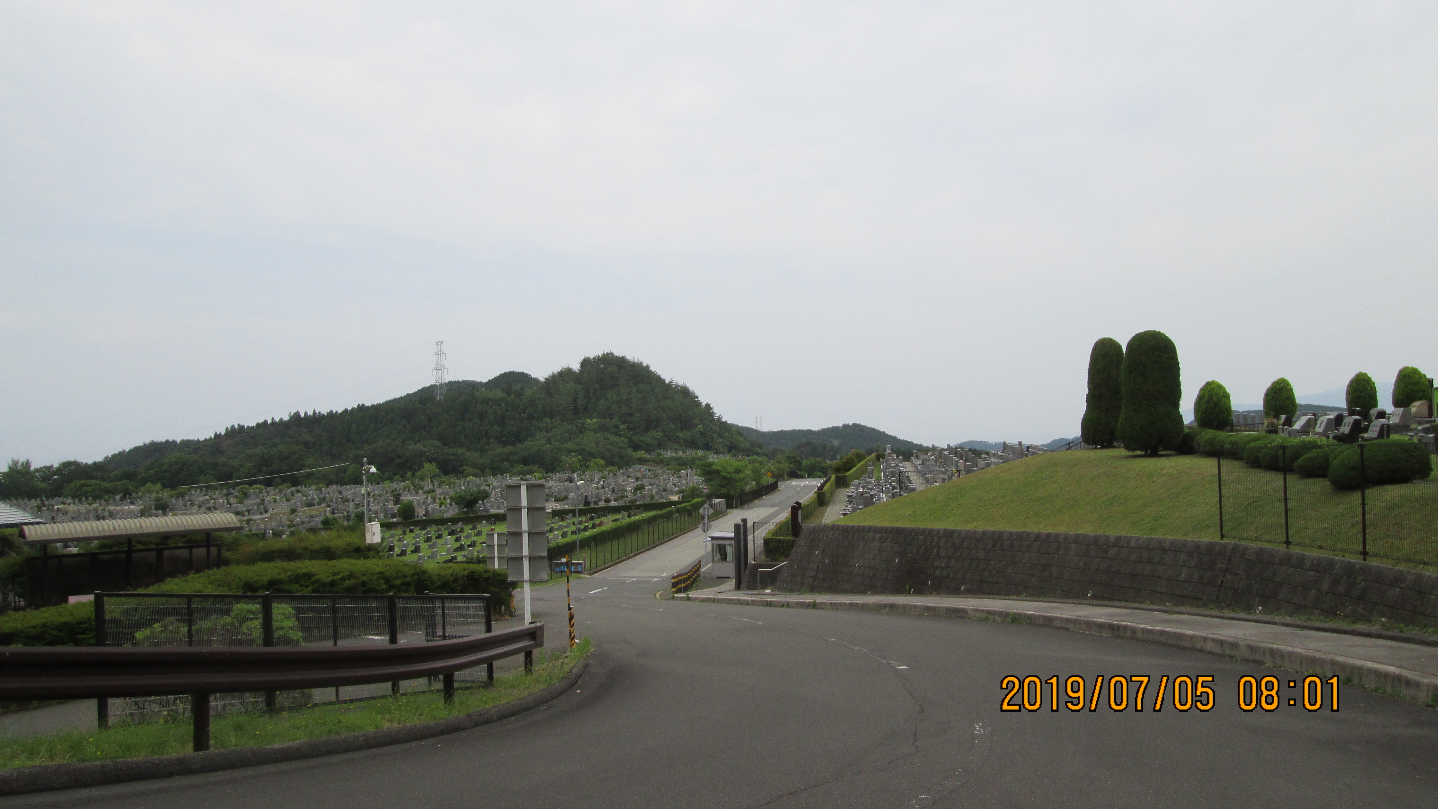 北入口から園内風景