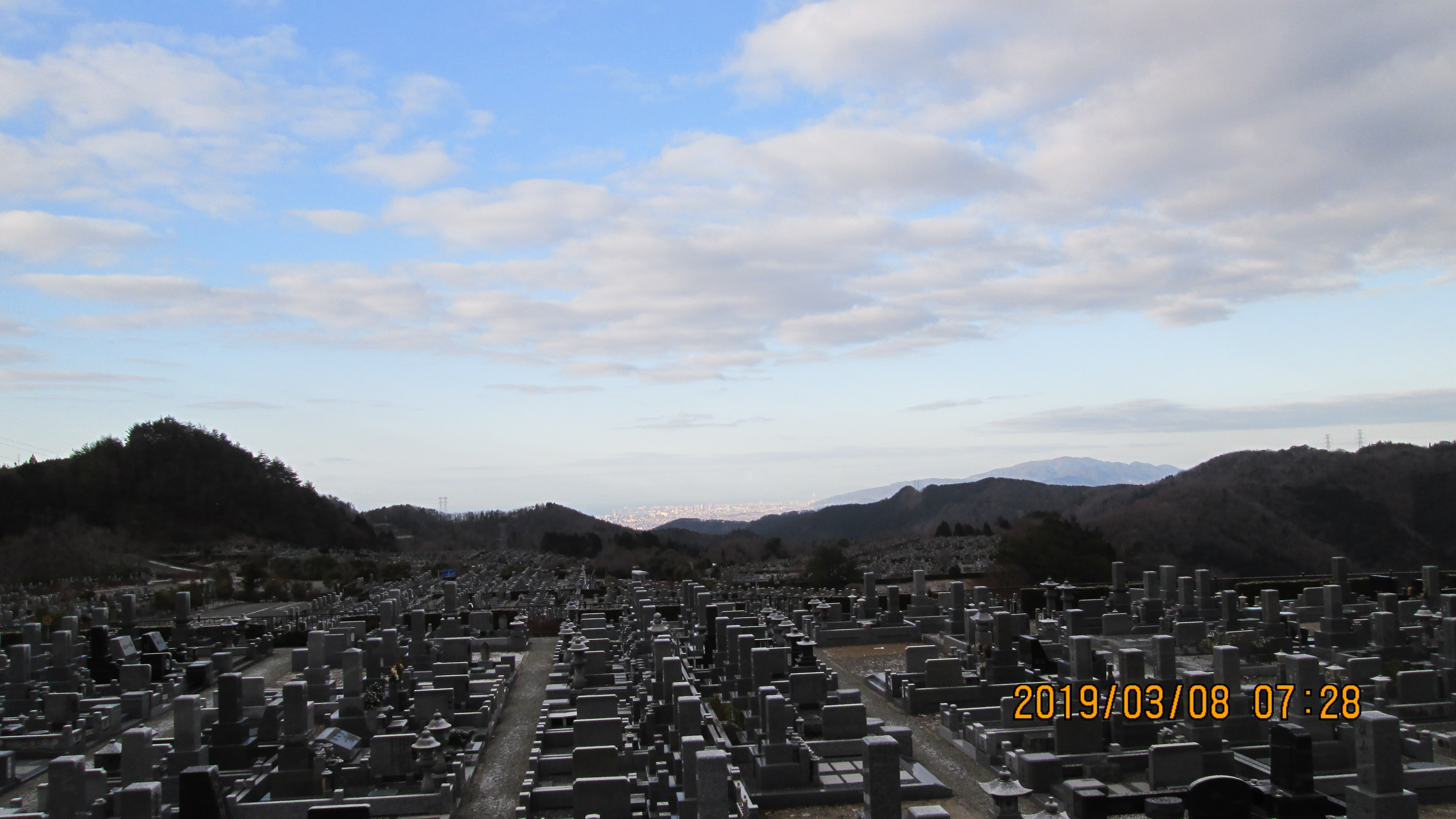 11区3番墓所からの園内風景