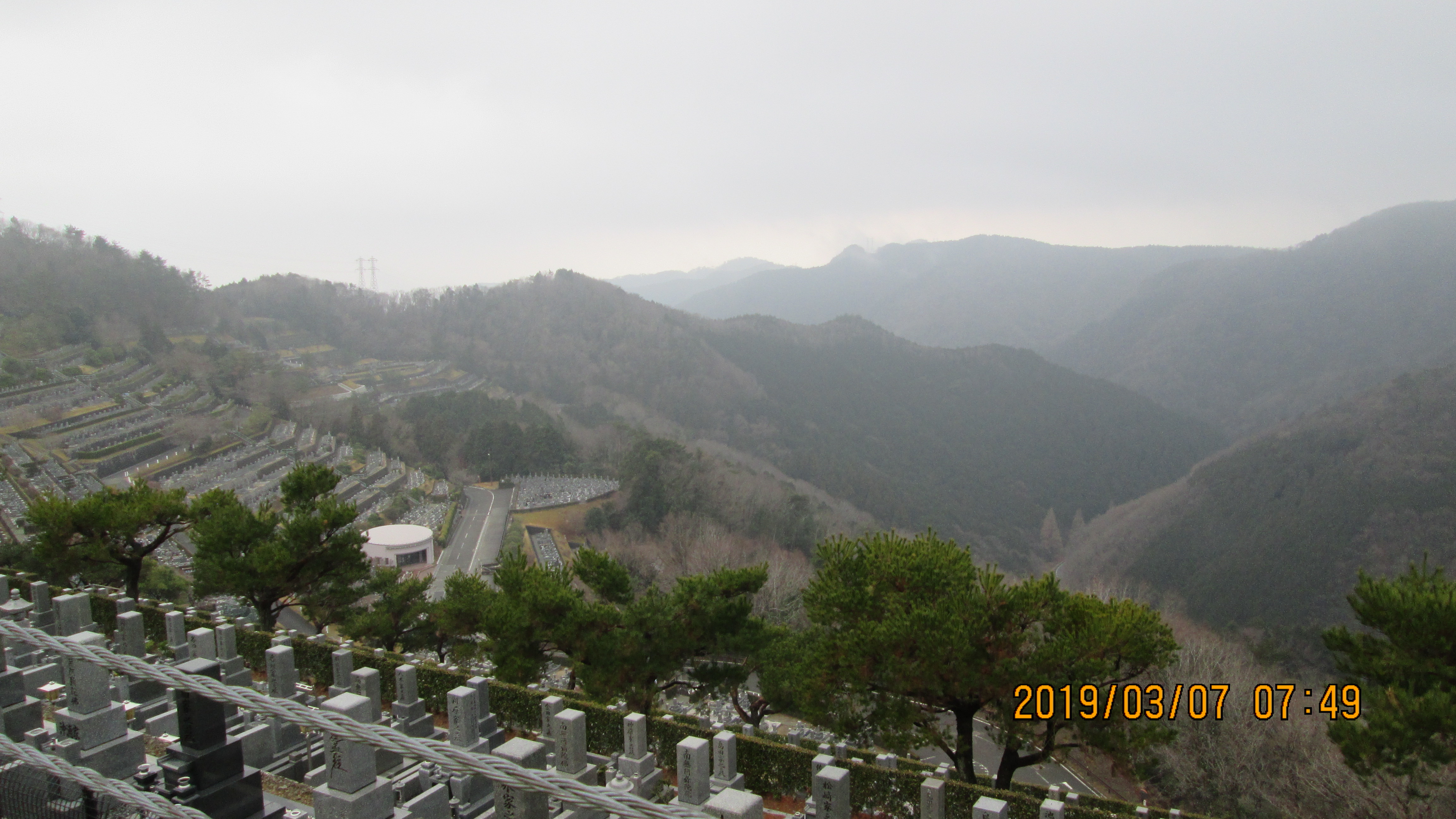  階段墓所・1番枝道からの風景