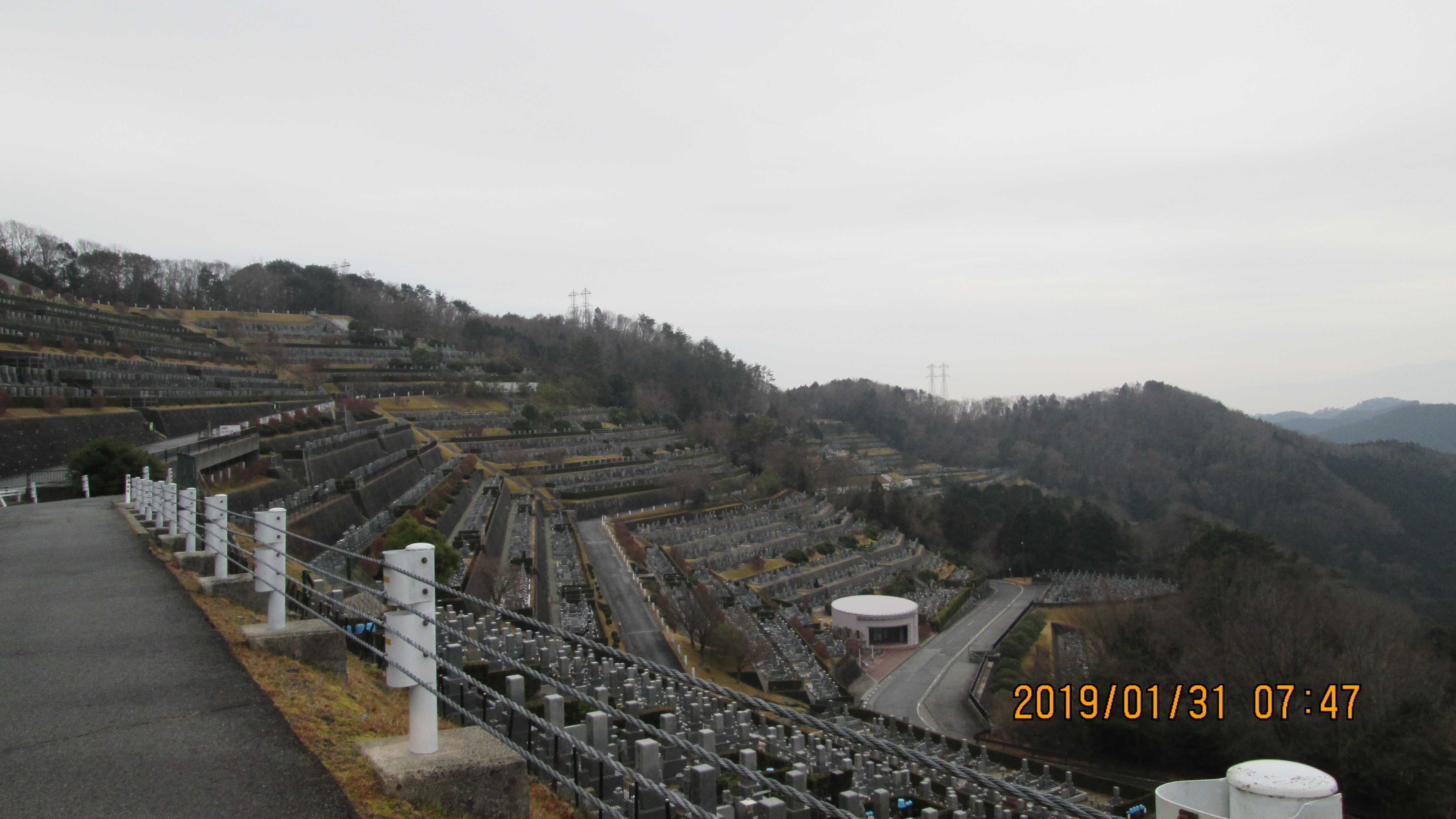 階段墓域：2番枝道風景