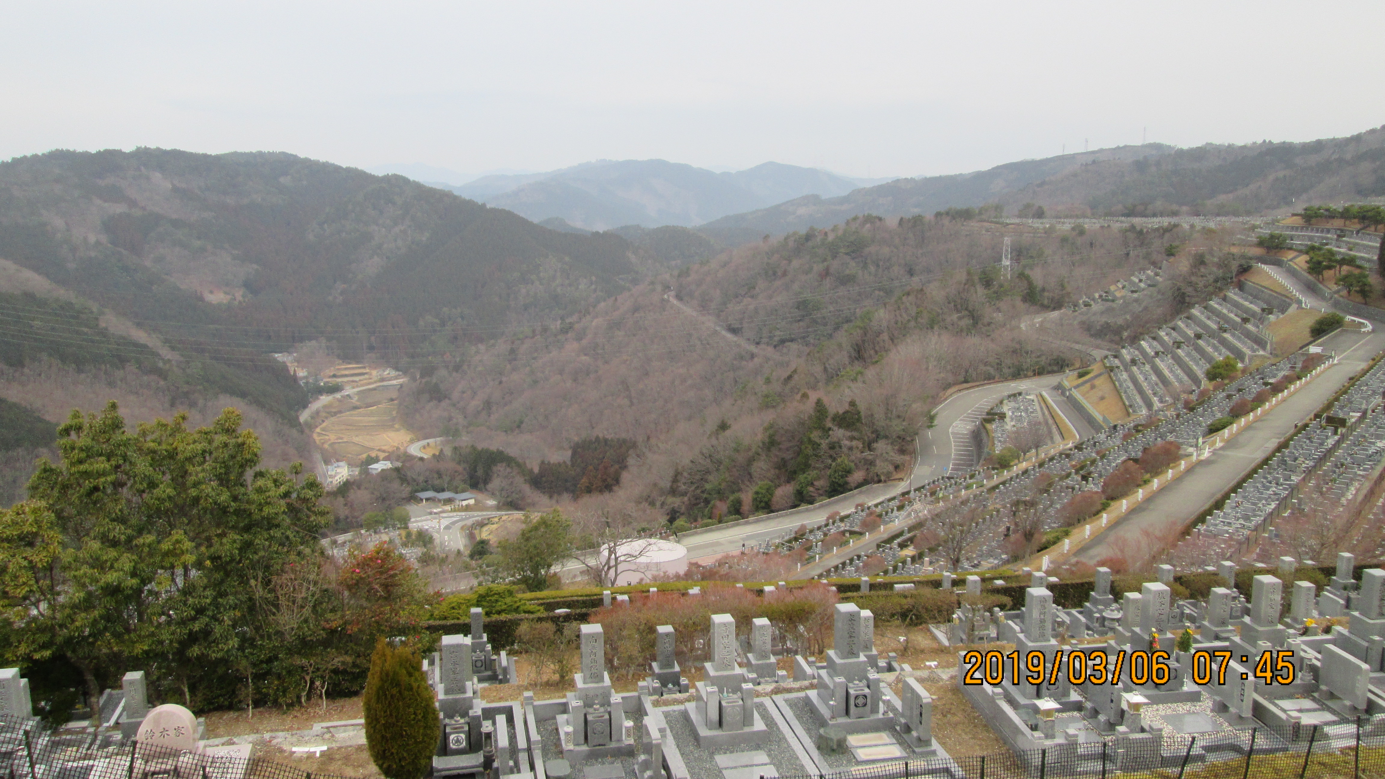 階段墓所・7区3番上段駐車場～風景