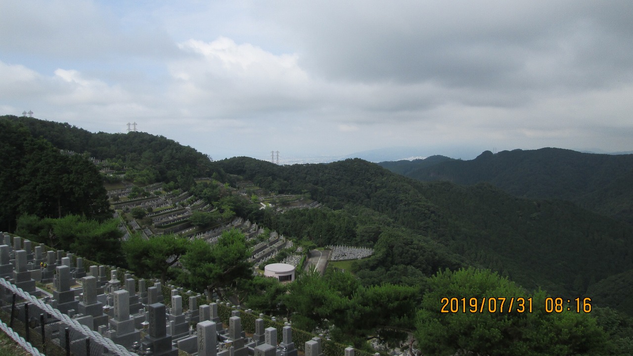 階段墓域・8区4/5番枝道～風景影