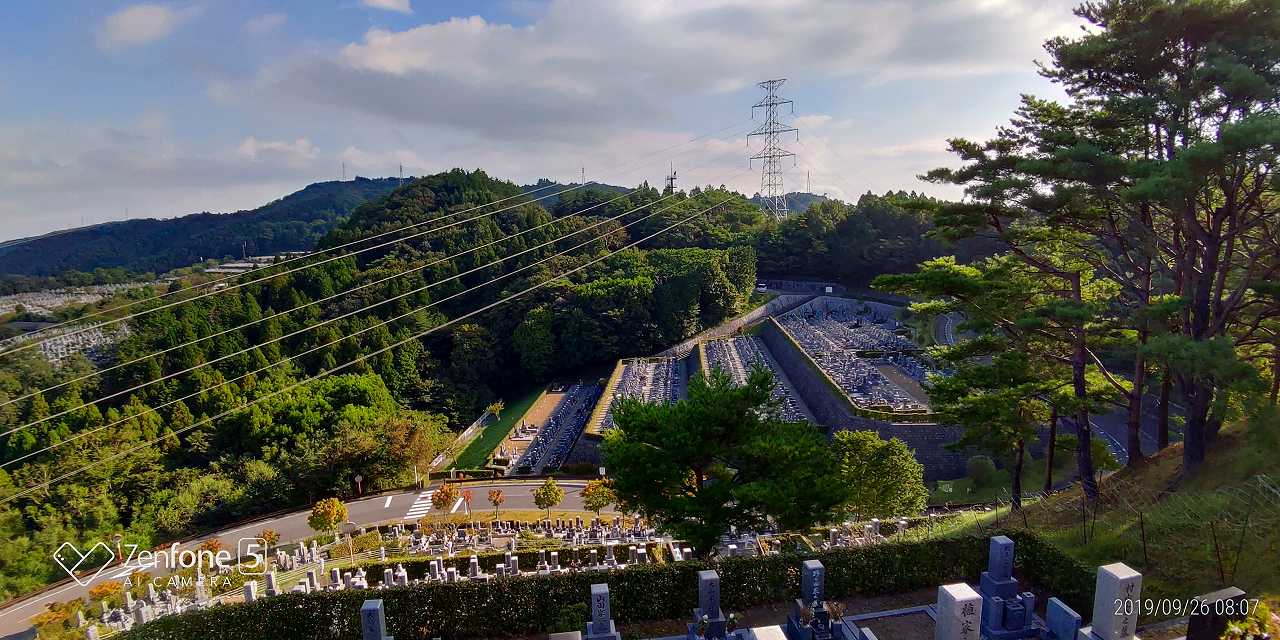 階段墓域・8区4番枝道駐車場～風景