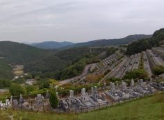 階段墓域・7区3番上段駐車場から風景