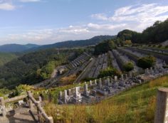 階段墓域・7区3番上段駐車場から風景