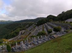 階段墓域・7区3番上段駐車場から風景