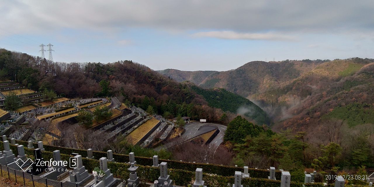 3番枝道から6区1/2番墓域風景