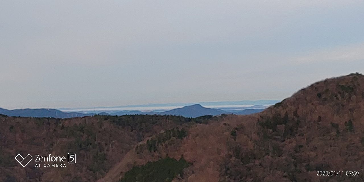 7区3番上段駐車場の風景（西向き）