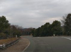 中央休憩所方向