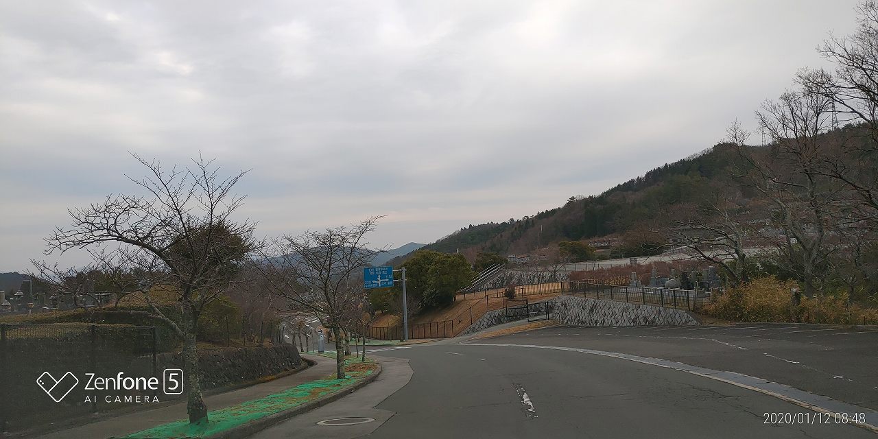 バス通り・八天の森から北方向