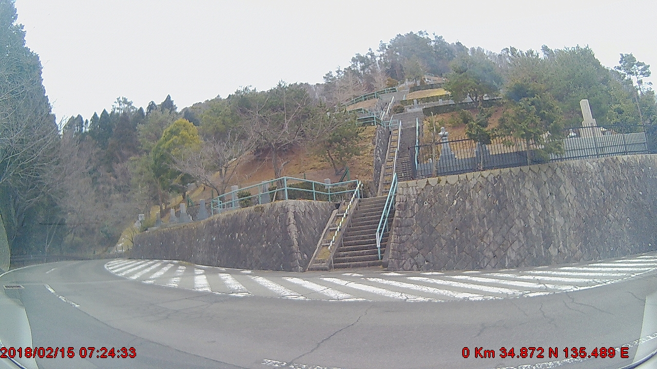 バス通り・6区4番入口風景