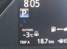 巡回車から外気温度　-3度