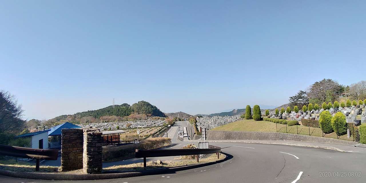 北入口から園内風景①