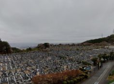 ③　11区1番墓所から園内（南）風景