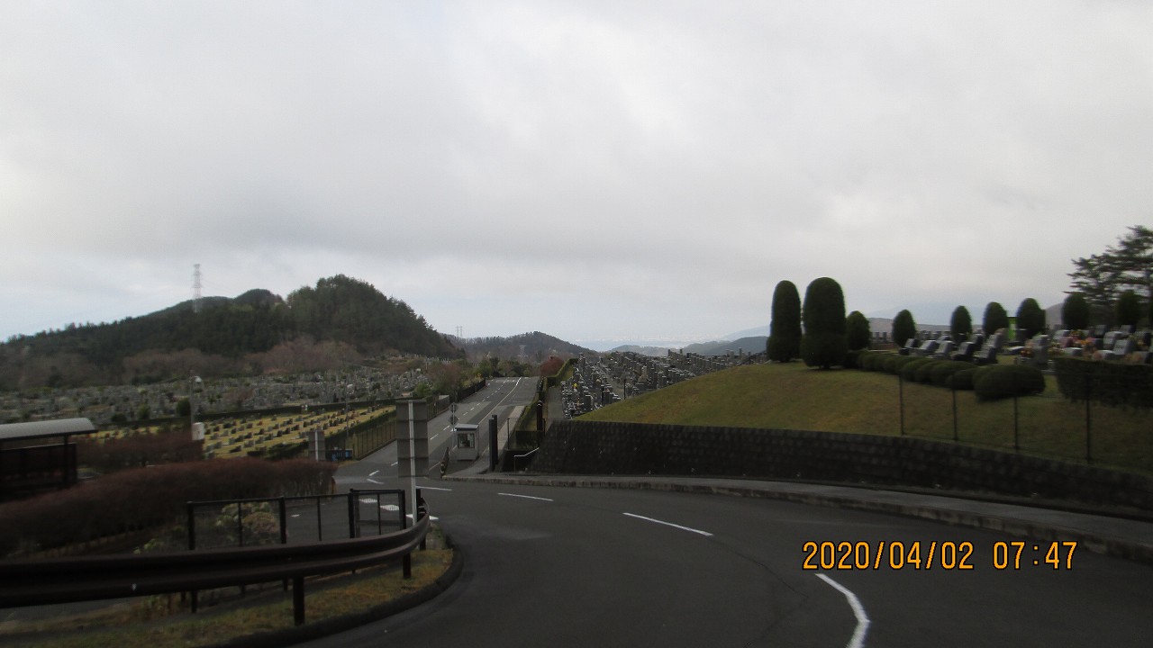 北入口から園内風景