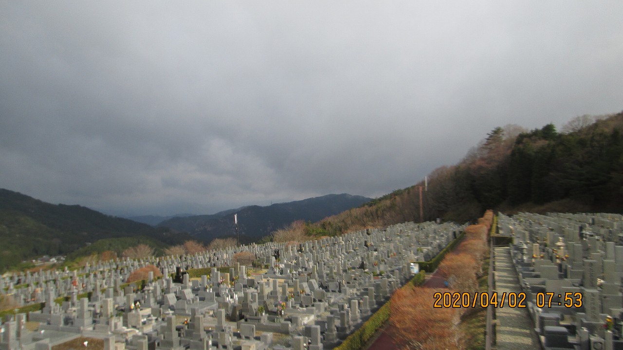 11区7番墓所から園内（北）風景