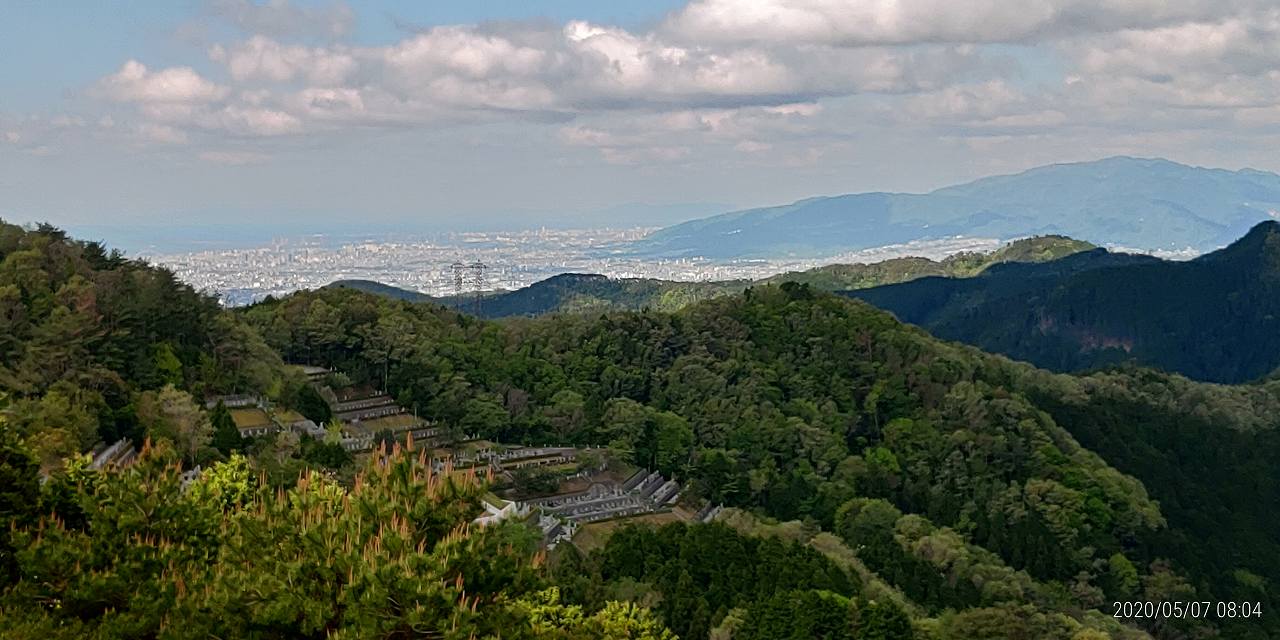 8区5番あずま家から西宮六甲山系風景