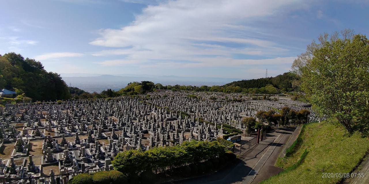 11区1番墓所から園内（南）風景