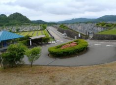 北入口から園内風景