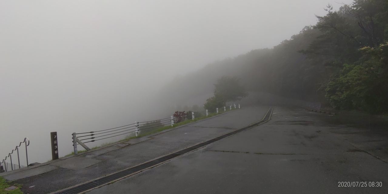 7区3番最上段駐車場風景