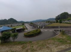 北入口から園内風景