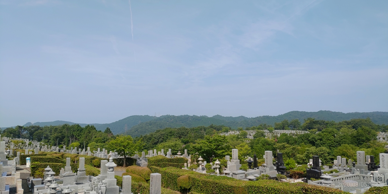 2区墓所から3区墓所風景