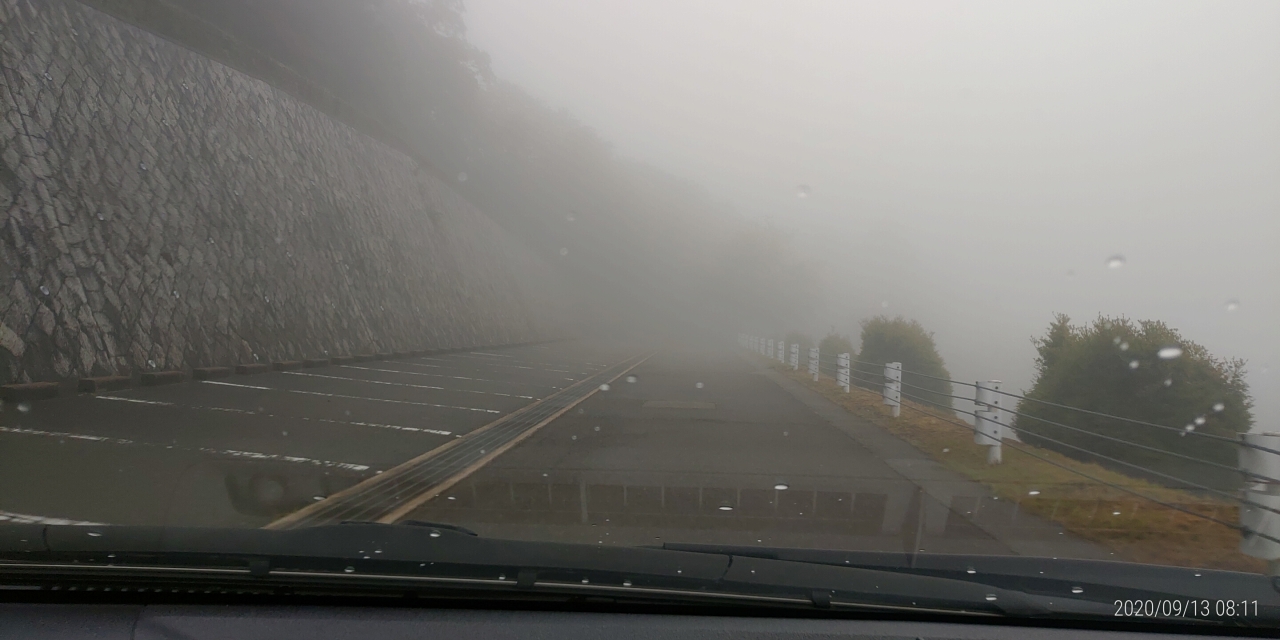 7区7番上段駐車場風景