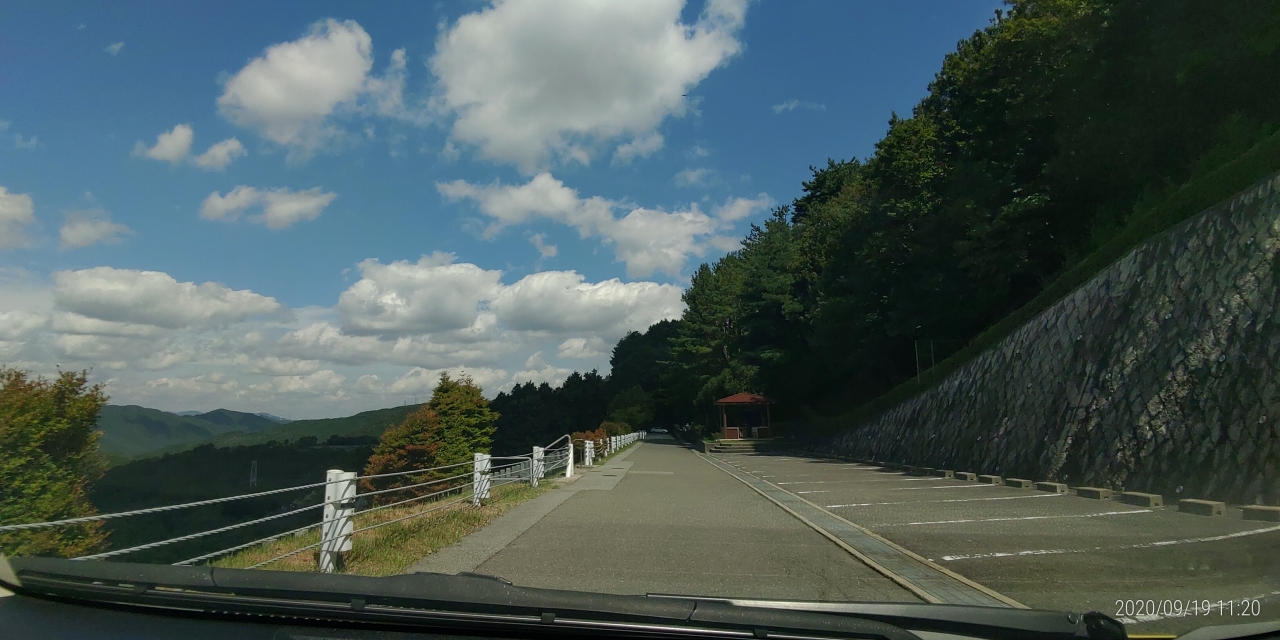 7区3番墓所上段駐車場風景③