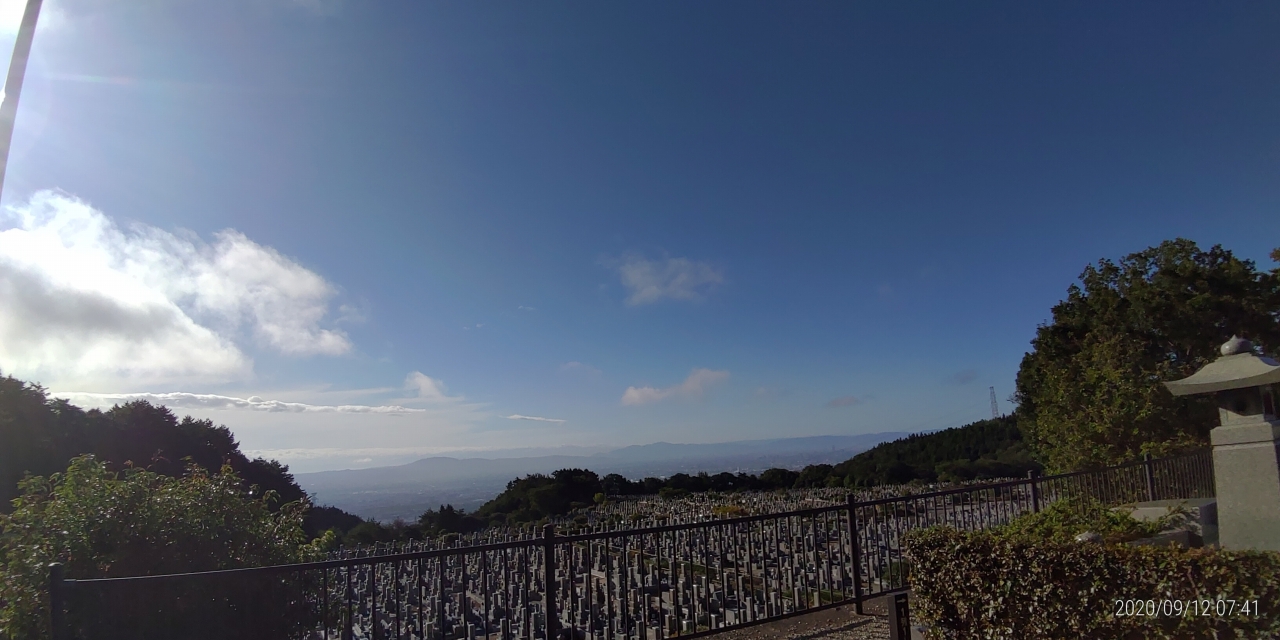 11区1番墓所から園内（南）風景