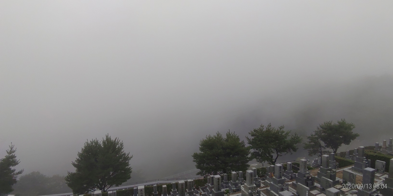 階段墓域・8区4/5番墓所枝道~北風景