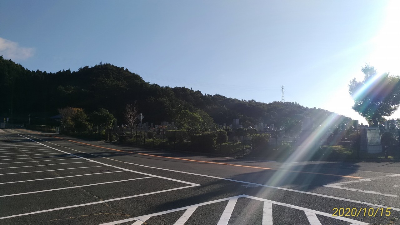 11区7番墓所から園内（東）風景