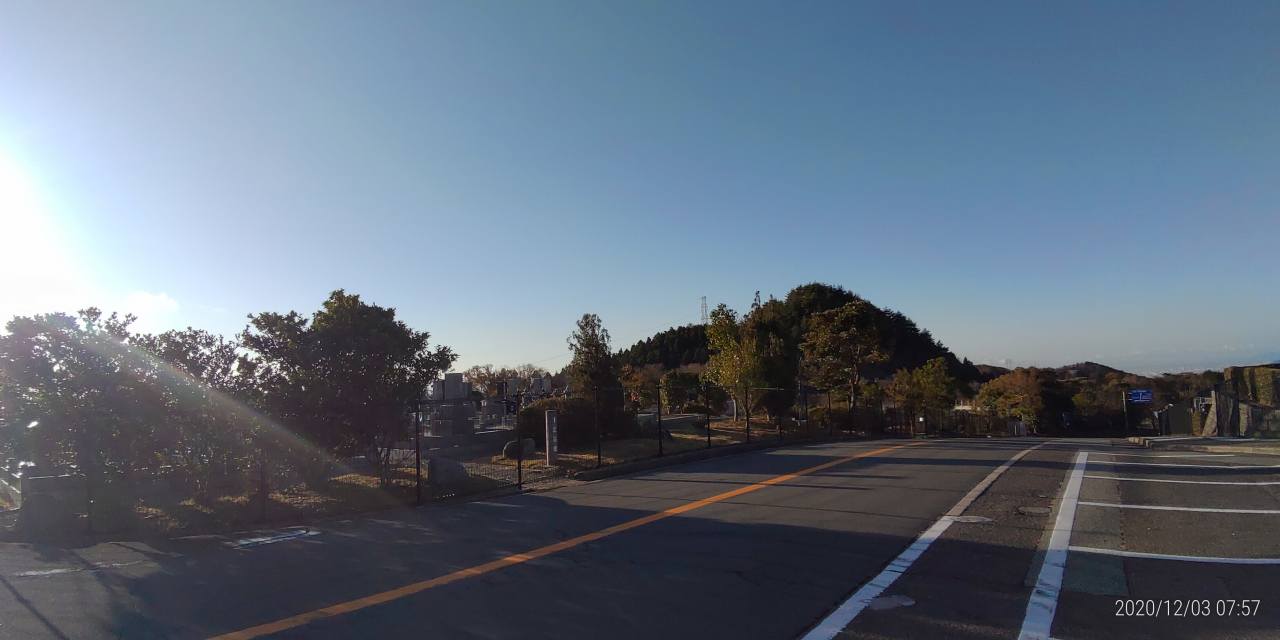 11区7番墓所から園内（南）風景