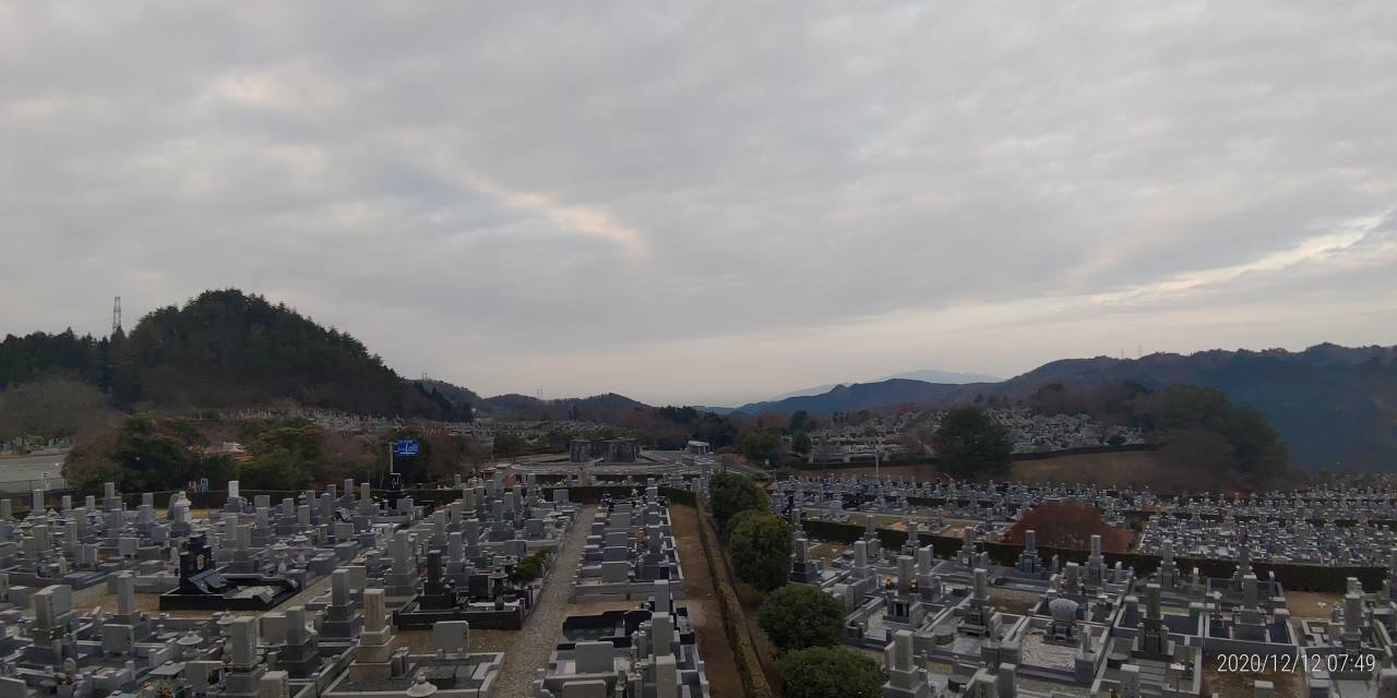 11区7番墓所から園内（南西）風景