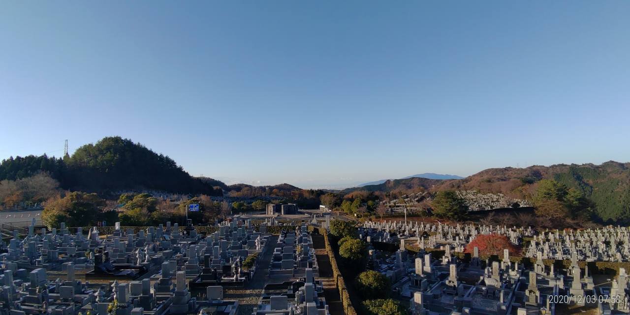 11区7番墓所から園内（南西）風景