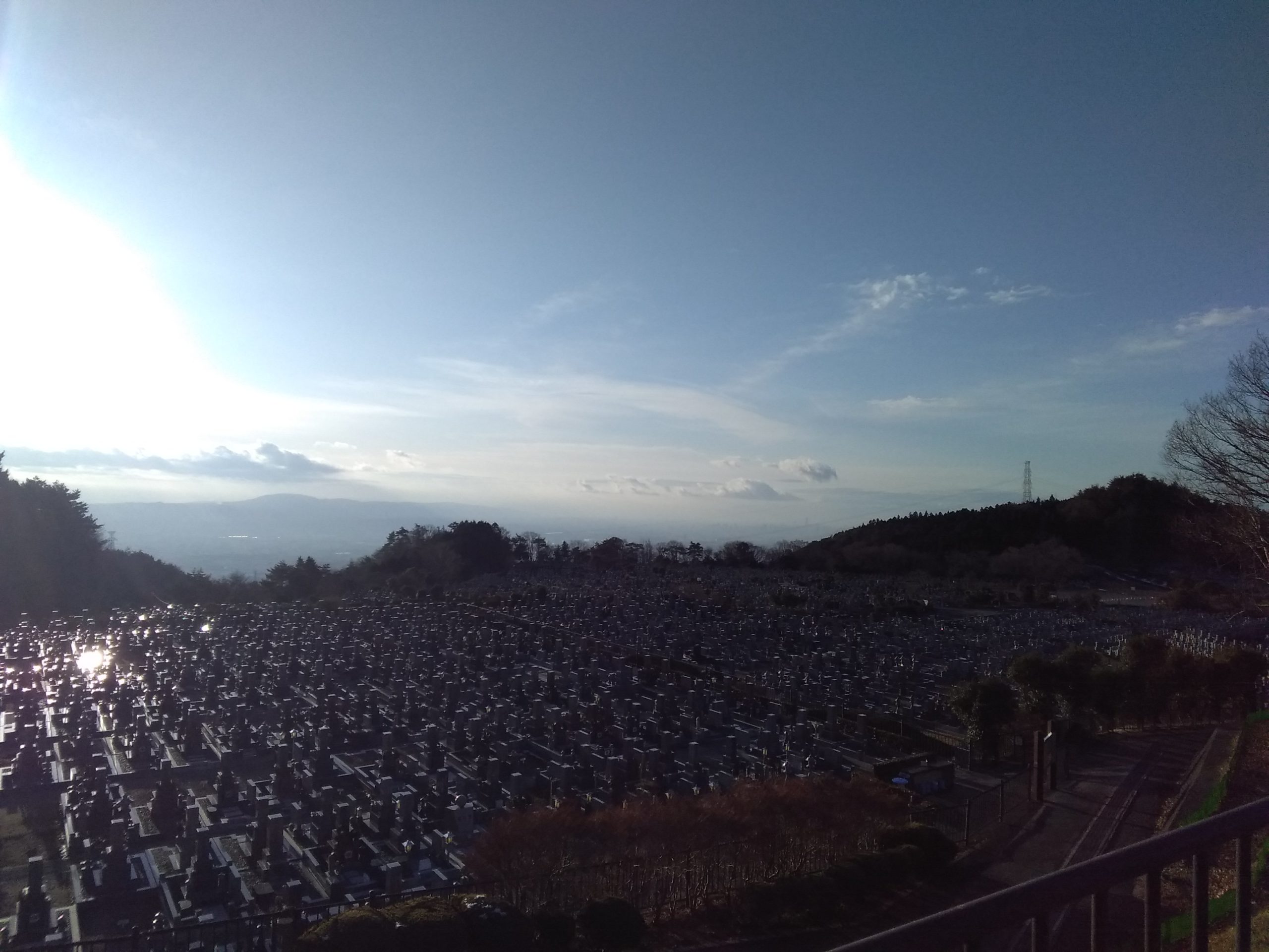 11区1番墓所から園内（南）風景