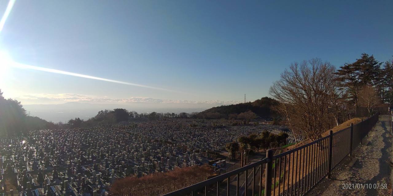 11区1番墓所から園内（南）風景