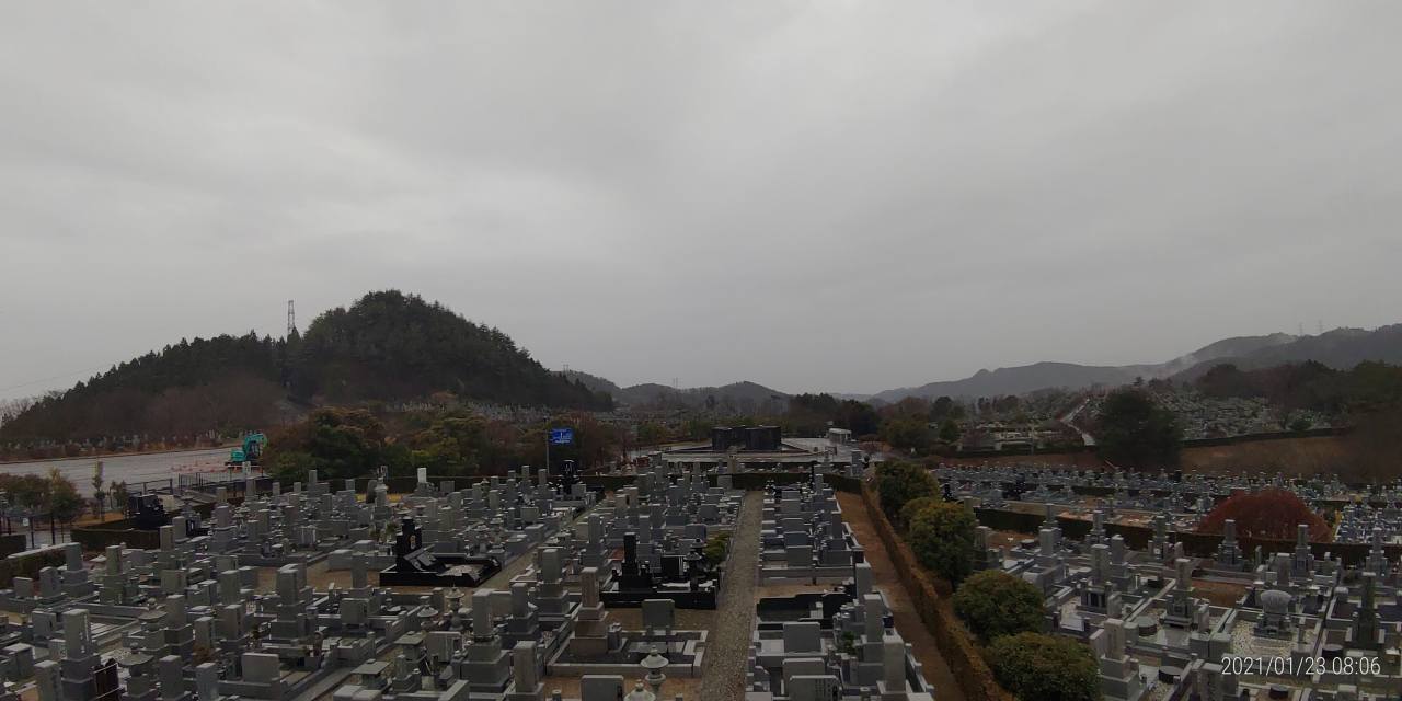 11区7番墓所から園内（南西）風景