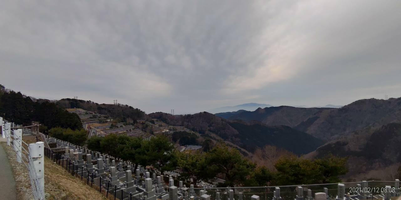 階段墓所・8区4/5番墓所枝道（南西）風景