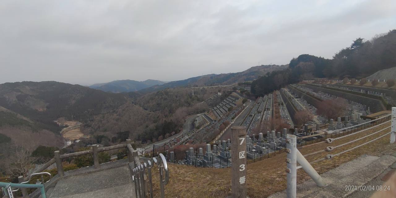 階段墓域・7区3番上段駐車場からの風景