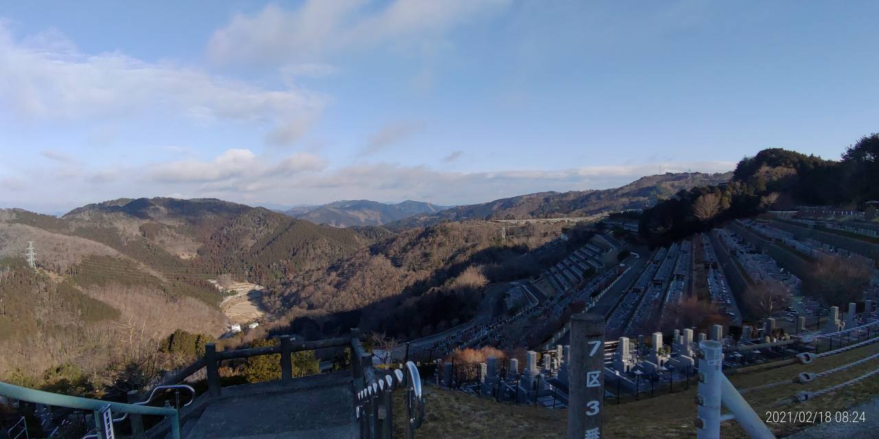 7区3番墓所上段駐車場から風景