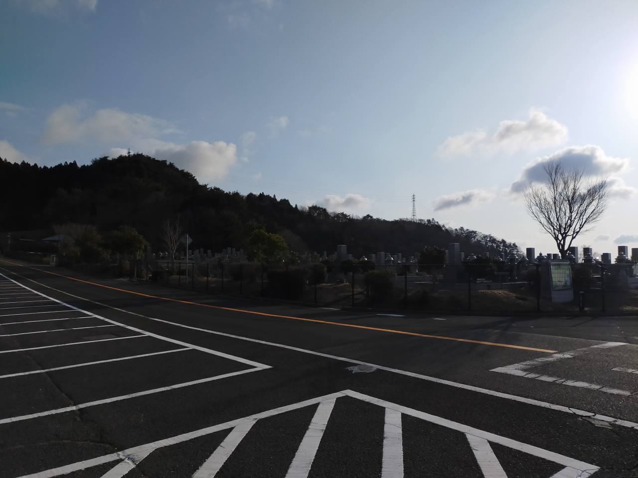 バス通り・（東北向）1区4番墓所風景　