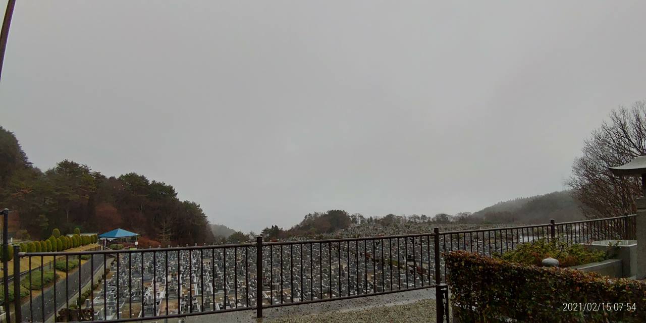 11区1番墓所から園内（南）風景