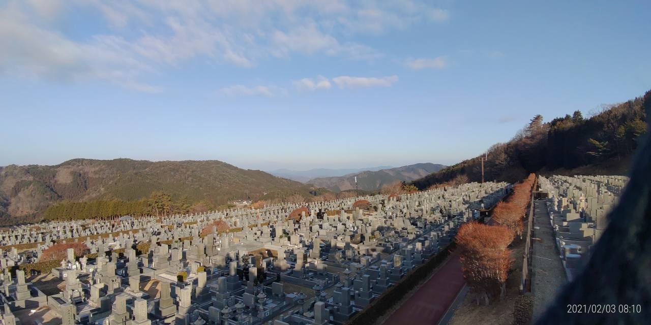 11区7番墓所から園内（北）風景