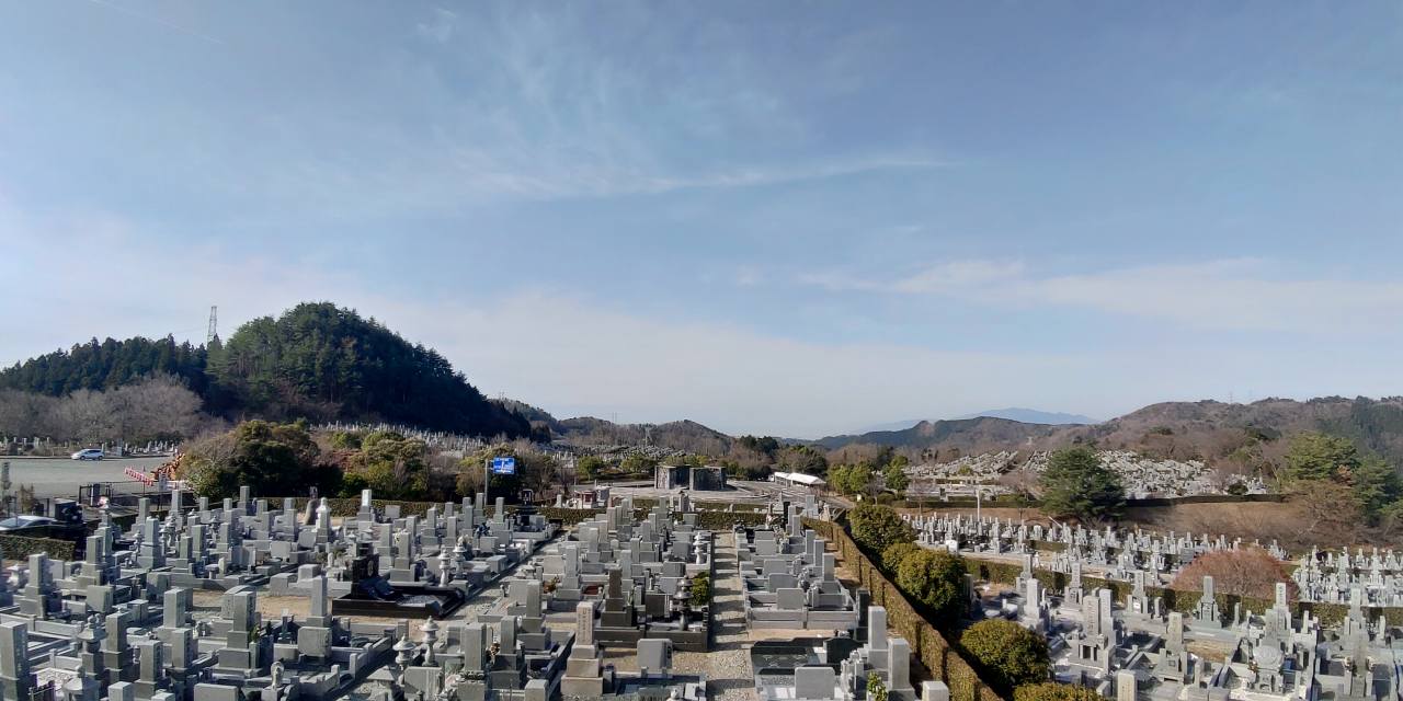 11区7番墓所から園内（南西）風景