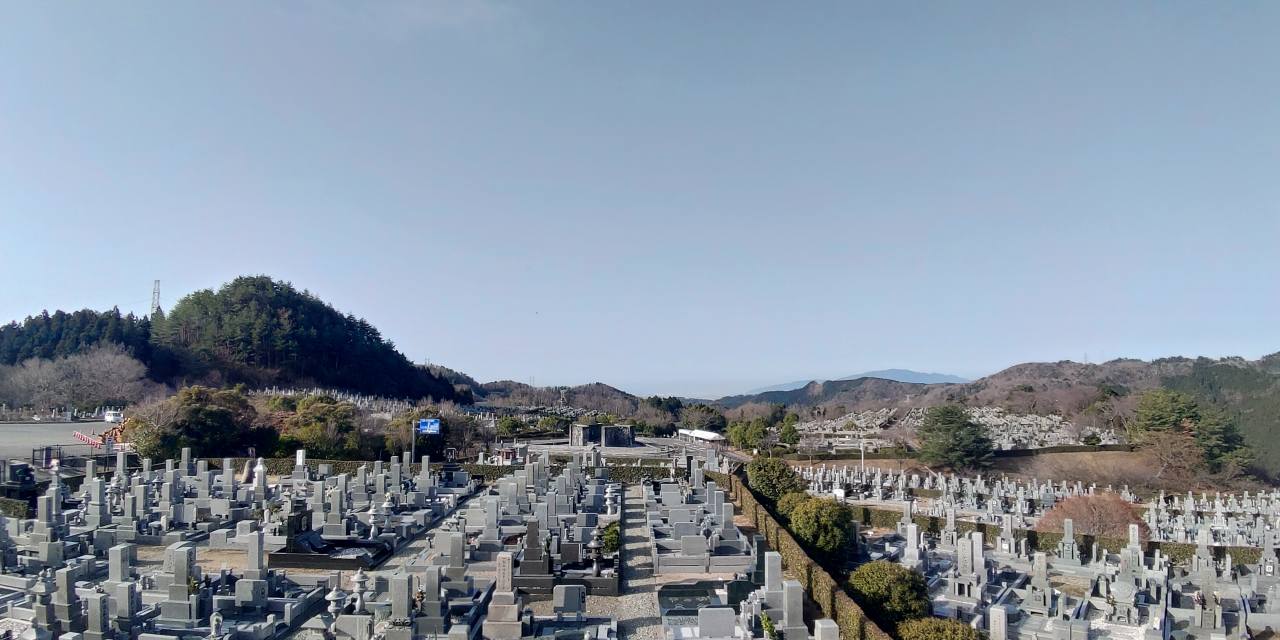 11区7番墓所から園内（南西）風景