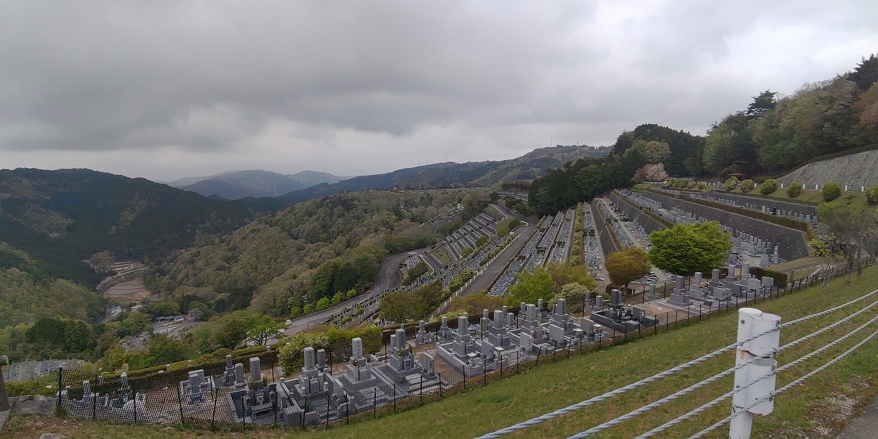 7区3番墓所上段駐車場からの風景